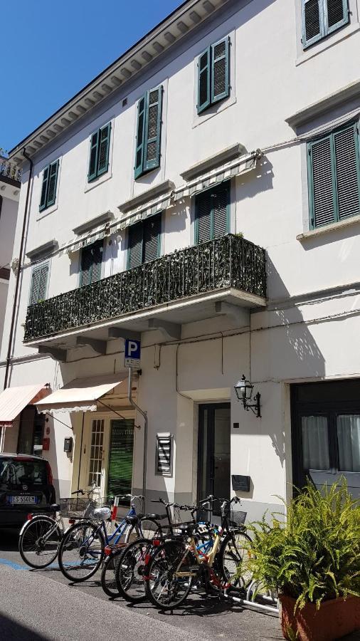 Elena House White Apartment Viareggio Exterior foto